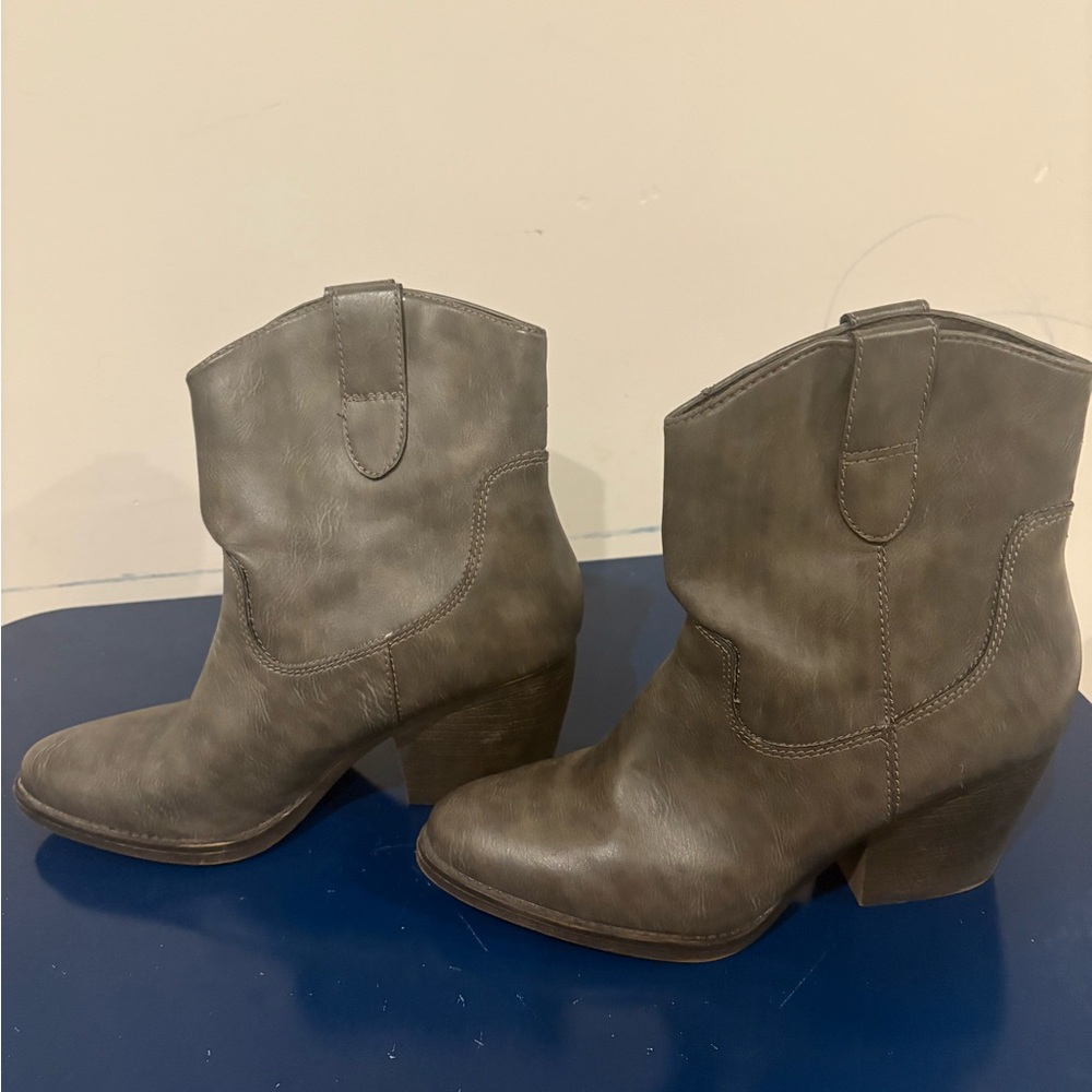 Women's Brown Ankle Boots